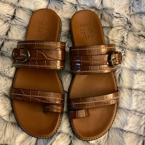 Naturalizer Tan Croc-Patterned Sandals